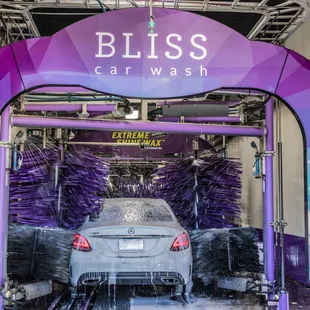 BLISS uses only 24 gallons of freshwater per wash