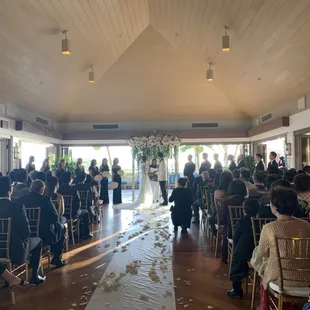 Halekulani Hau Terrace - Ceremony