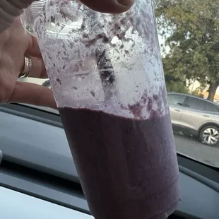 Blueberry mango smoothie