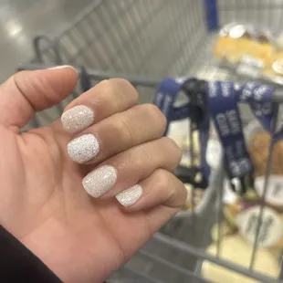 Middle finger color is off