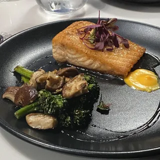 Pan Roasted Honey Glazed Salmon