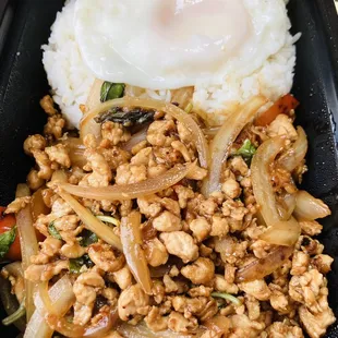 Basil Chicken (Kra Pao).