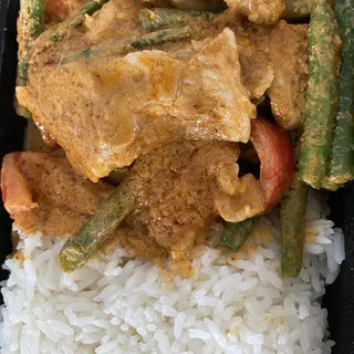 Spicy Green Bean Pork (Pad Pik Khing)