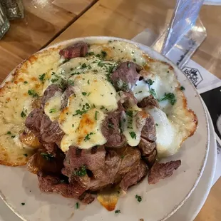Steak Poutine