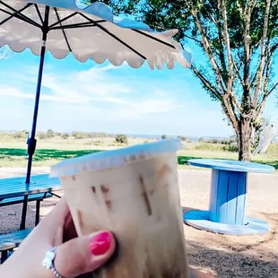 Ice caramel macchiato