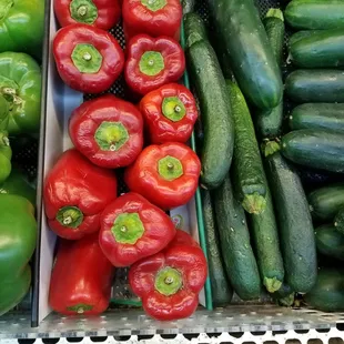 Visit to disgusting produce section at Blocks 4/2017