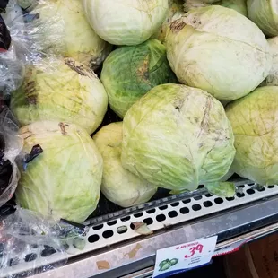 Visit to disgusting produce section at Blocks 4/2017