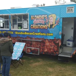 11/12/16: Blondie's Bacon Creations at Sunset Park'd, an annual food truck festival with free admission