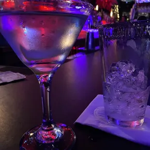 a glass of water and a glass of ice
