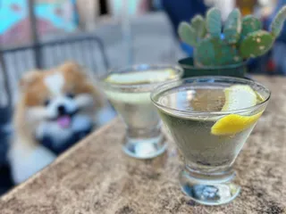 Pop's Bar