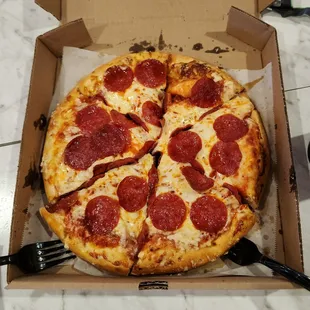 10" Pepperoni