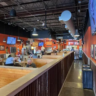 sushi and sashimi, interior