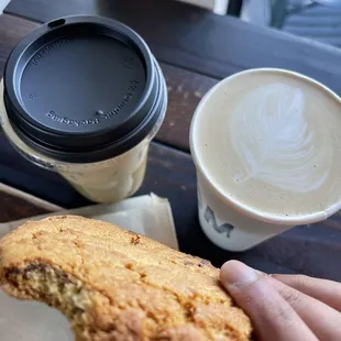 Vanilla latte and Choco cookie