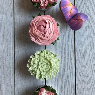 Bloom Cupcakes