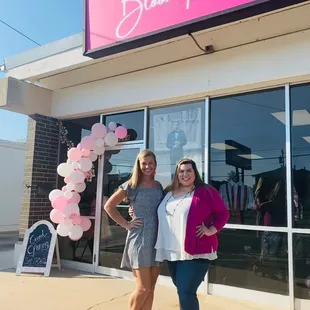 Owners Tara and Christina at the GRAND OPENING