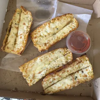 GARLIC CHEESE BREAD
