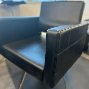 Styling chair