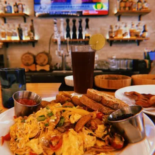 Skillet! Sitting at the bar