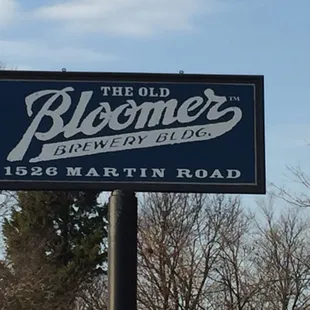 Entrance sign