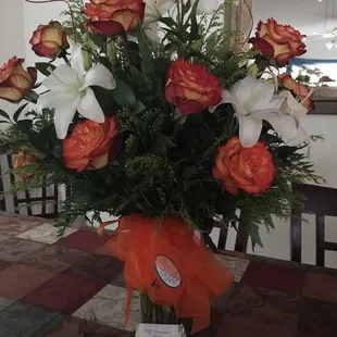 Beautiful arrangement!! I ordered this for my mother -in -law, I love how it came out! Thank you Bloomies