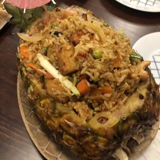 #33 Pattaya Pineapple rice