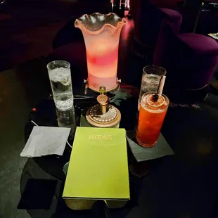 I love the ambiance and the cocktails don&apos;t disappoint.