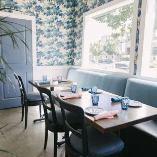 Small dining room, perfect for private parties