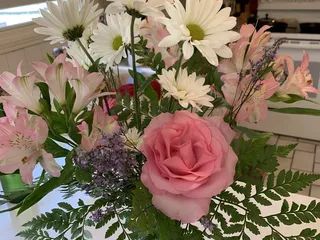 April's Flowers & Gifts