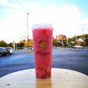 Dragon fruit Milk tea