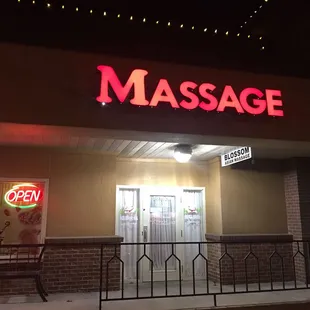 Seeking a restful time? A brand new Asian spa massage is here for you in Lincoln! Select dates between 9 am to 10 pm.