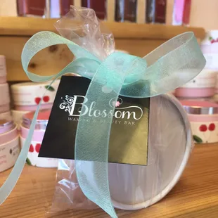 Lovely blush made w/ natural ingredients!