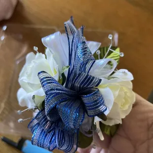 Prom corsage
