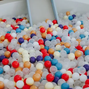 Luxury, Ball Pit