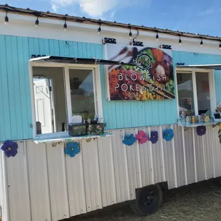 Great food truck at a festival