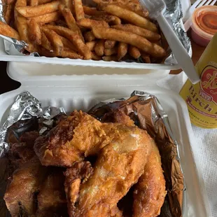 Best Chicken wings in Gaithersburg, with seasoned fries