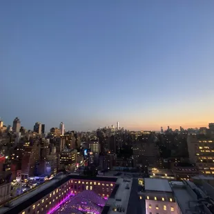 BLU 33 Rooftop: sunset view