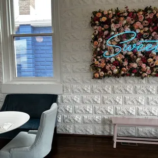 Another sitting area