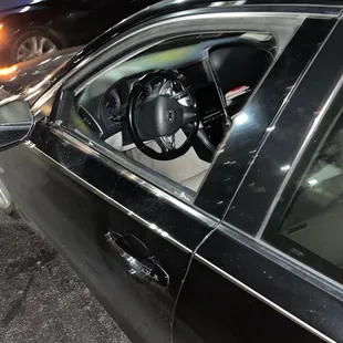 Broke driver's side window while in the Blu cantina.