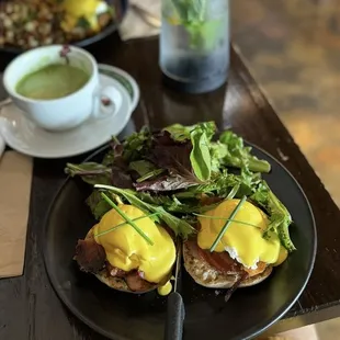 Eggs Benedict