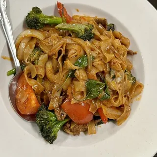 30. Pad Kee Mao (spicy 8 to 10/10 )