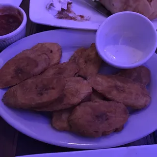 Tostones with Garlic Sauce