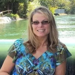 Donna W.