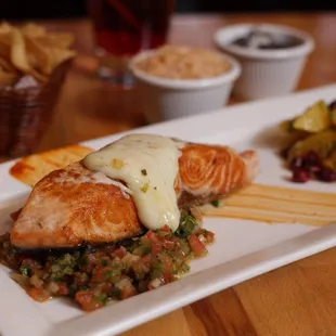 Salmon ala mexicana!