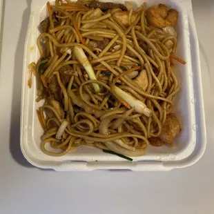 Combo Lo Mein, less oil