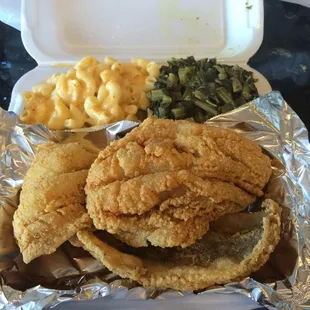 3 piece whiting lunch special with 2 sides, collards and Mac and cheese for 6.75!!!!!