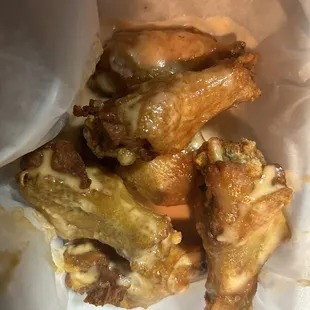 Cara Wings Combo (cara sauce)