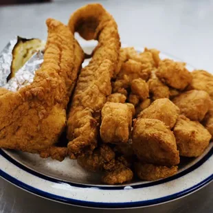 Combination of 3 platter of Alaskan White Fish, Scallops &amp; Baby Shrimp