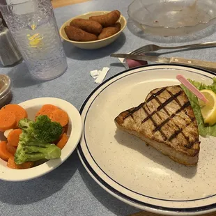 Small Tuna Steak