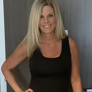 Lana S.