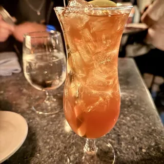 Sweet Peach Tea with Rum